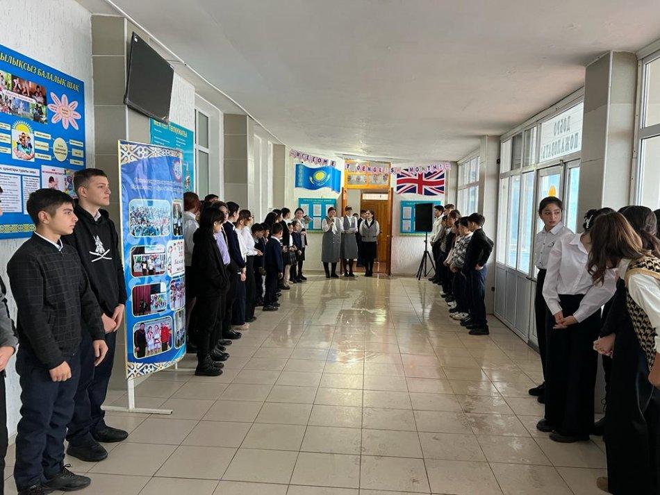 Ағылшын тілі пәні әдістемелік бірлестік айлығының салтанатты түрде қорытынды жабылуы өткізілді .